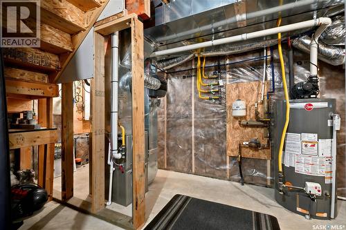 211 Dagnone Lane, Saskatoon, SK 