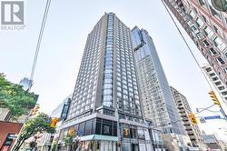 2815 - 155 YORKVILLE AVENUE Toronto, ON M5R 1C4