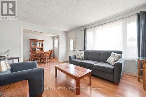 47 Wolfe Avenue, Deep River, ON 