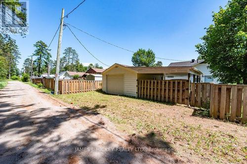 47 Wolfe Avenue, Deep River, ON 