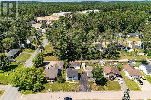 47 Wolfe Avenue, Deep River, ON 