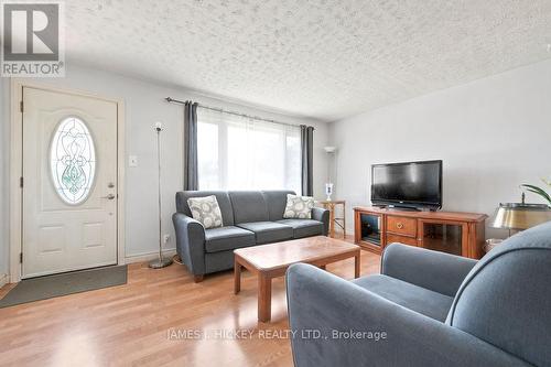 47 Wolfe Avenue, Deep River, ON 