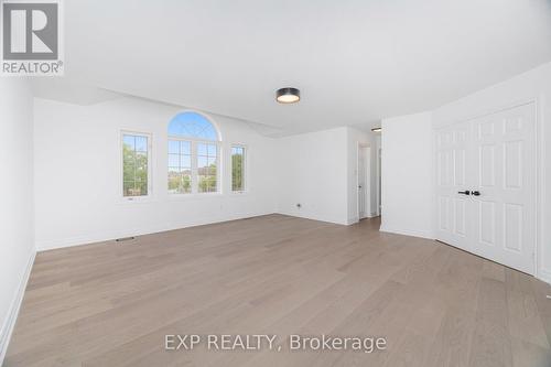 2417 Orchard Road, Burlington, ON 