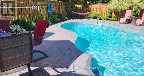 33 Hillpath Crescent, Brampton, ON 
