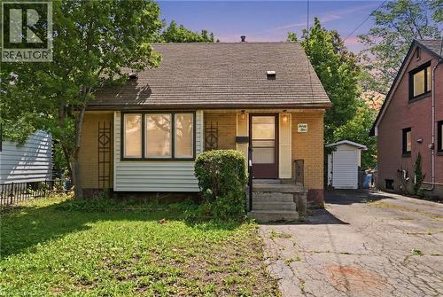 34 EATON Place  Hamilton, ON L8H 1N7