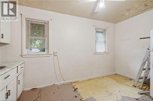 34 Eaton Place, Hamilton, ON - Indoor