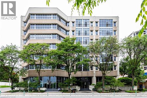 66 BAY Street Unit# 410  Hamilton, ON L8P 4Z6