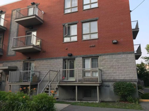 Courtyard - 106-960 Av. Ste-Croix, Montréal (Saint-Laurent), QC - Outdoor With Exterior