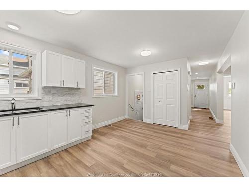 910 St. Luke, Windsor, ON 