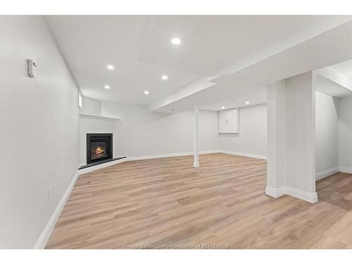 910 St. Luke, Windsor, ON 