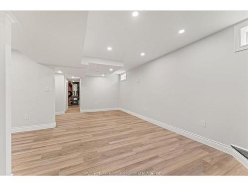 910 St. Luke, Windsor, ON 