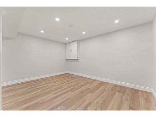 910 St. Luke, Windsor, ON 