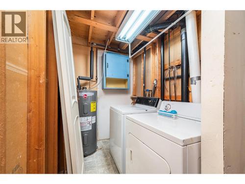 Laundry in basement - 5008 Heritage Drive, Vernon, BC - Indoor Photo Showing Laundry Room