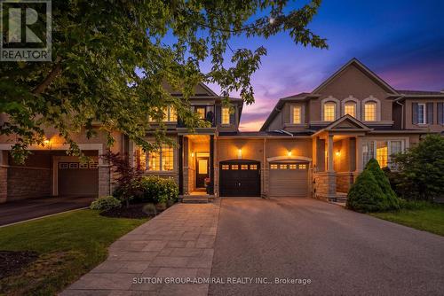 11 CLOVIS STREET  Vaughan, ON L4J 8W6