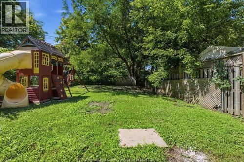 1596 College, Windsor, ON 