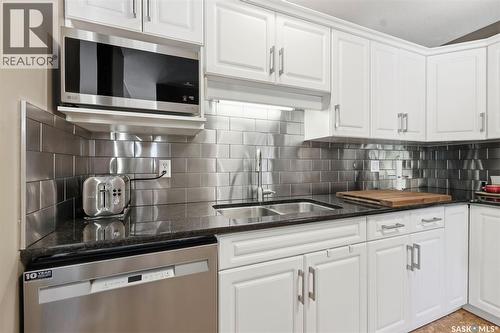 905D 9Th Street E, Saskatoon, SK 