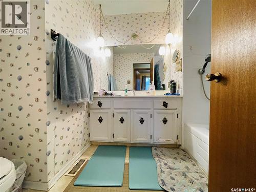 195 Lincoln Drive, Regina, SK 