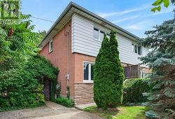 795 DRURY LANE  Burlington, ON L7R 2Y1