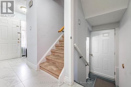 6 Stalbridge Avenue, Brampton, ON 