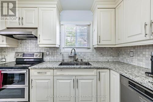 6 Stalbridge Avenue, Brampton, ON 