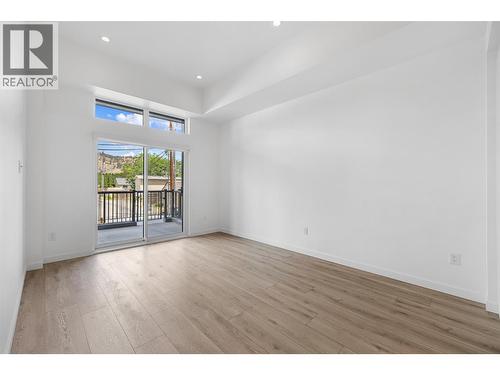 660 Cawston Avenue Unit# 111, Kelowna, BC 