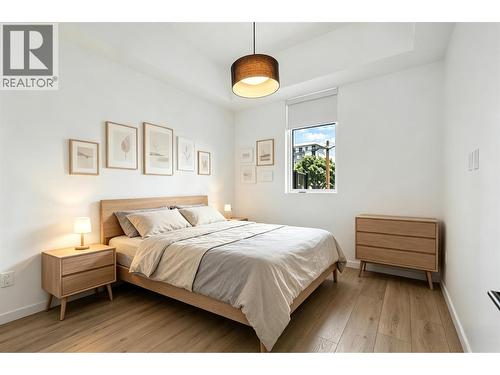 Virtual staging - 660 Cawston Avenue Unit# 111, Kelowna, BC 