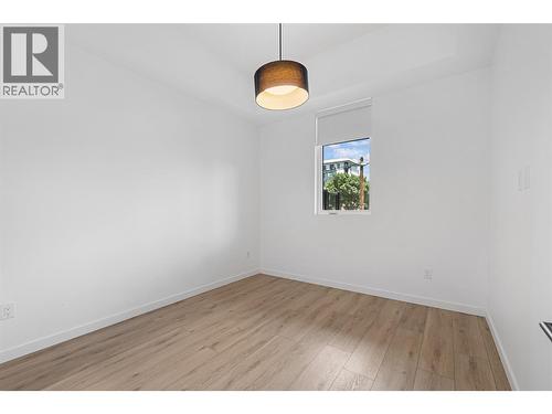 660 Cawston Avenue Unit# 111, Kelowna, BC 