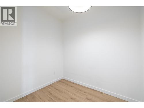 660 Cawston Avenue Unit# 111, Kelowna, BC 