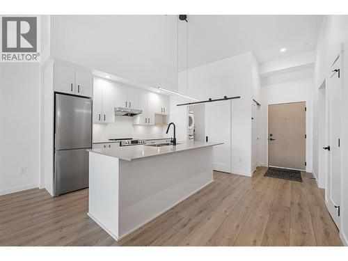 Well-maintained - 660 Cawston Avenue Unit# 111, Kelowna, BC 