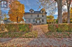 3 - 122 HELLEMS AVENUE Welland (Welland Downtown), ON L3B 3B3