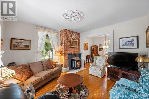 36 Craig Street, Perth, ON - Indoor Photo Showing Living Room With Fireplace