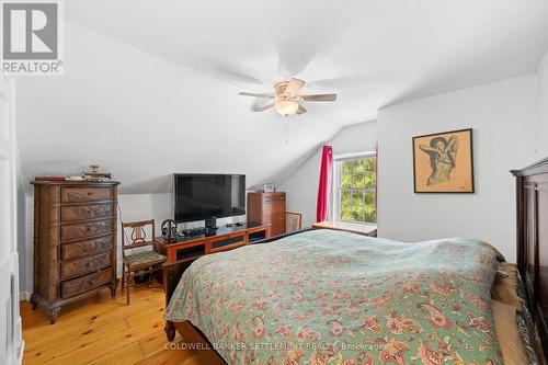 36 Craig Street, Perth, ON - Indoor Photo Showing Bedroom