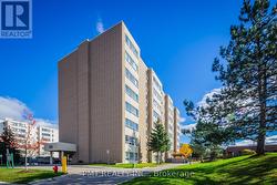 303 - 65 HIGHLAND CRESCENT Kitchener, ON N2M 5M8