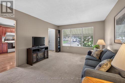 28 Boston Crescent, Hamilton, ON 