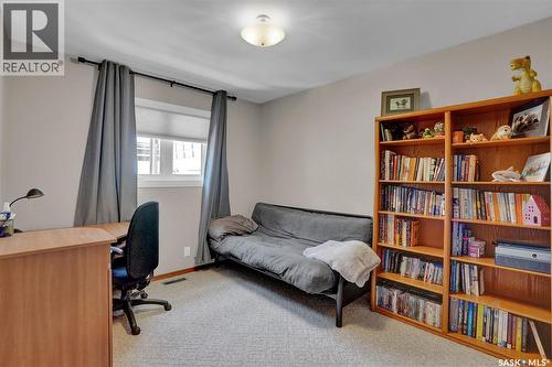 1330 Courtney Street, Regina, SK 