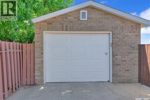 1330 Courtney Street, Regina, SK 