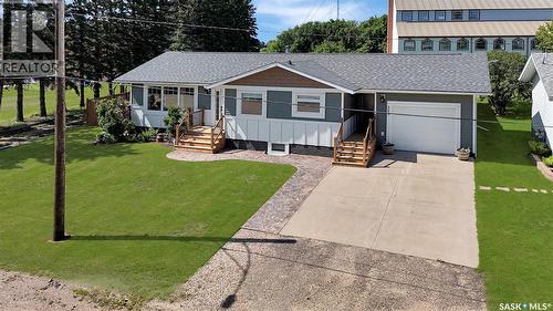 303 3Rd Avenue E, Debden, SK 