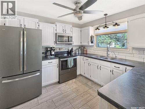 303 3Rd Avenue E, Debden, SK 