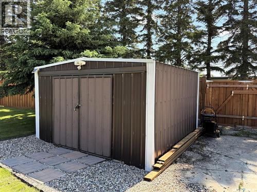 303 3Rd Avenue E, Debden, SK 