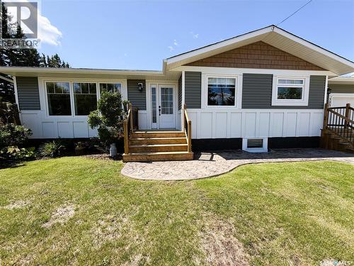 303 3Rd Avenue E, Debden, SK 