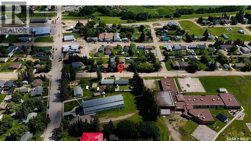 303 3Rd Avenue E, Debden, SK 