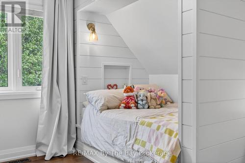 Third Bedroom - 17 Elizabeth Avenue, Tiny, ON 