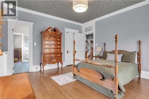 18 Brant Road N, Cambridge, ON 