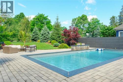 18 Brant Road N, Cambridge, ON 