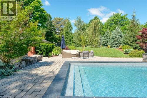 18 Brant Road N, Cambridge, ON 