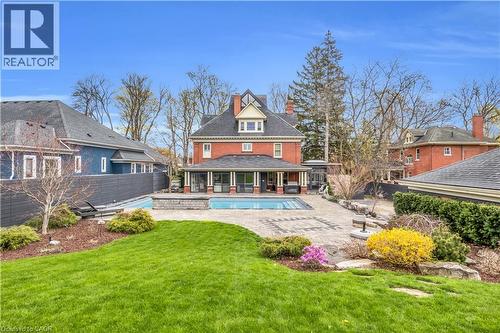 18 Brant Road N, Cambridge, ON 