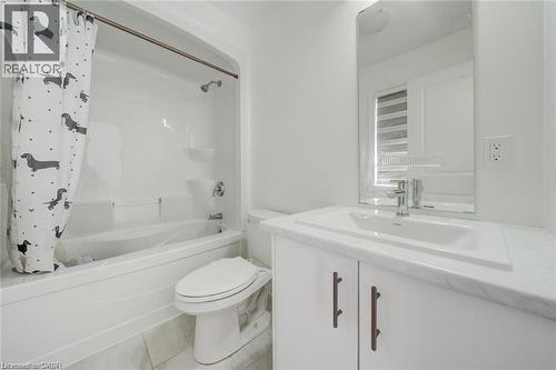 8077 Brookside Drive, Niagara Falls, ON - Indoor Photo Showing Bathroom