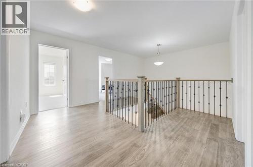 8077 Brookside Drive, Niagara Falls, ON - Indoor Photo Showing Other Room