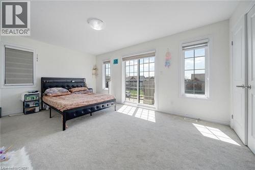 8077 Brookside Drive, Niagara Falls, ON - Indoor Photo Showing Bedroom