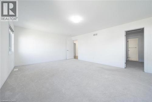 8077 Brookside Drive, Niagara Falls, ON - Indoor Photo Showing Other Room